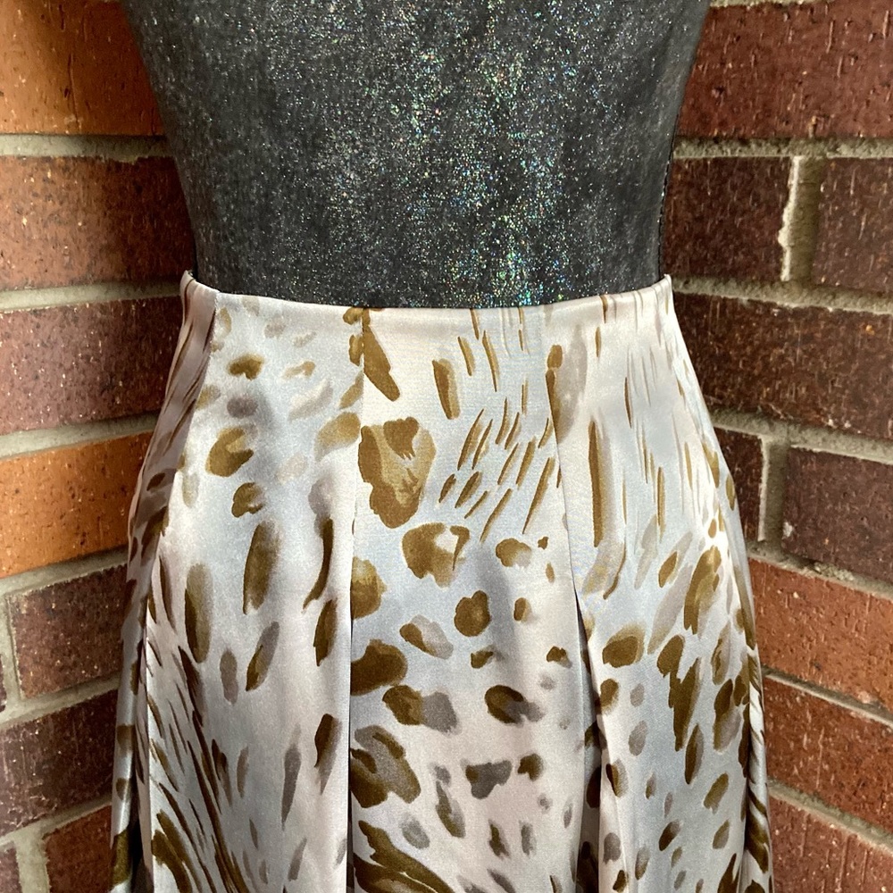 Dialogue Silver & Brown Animal Print Skirt - Picture 10 of 11